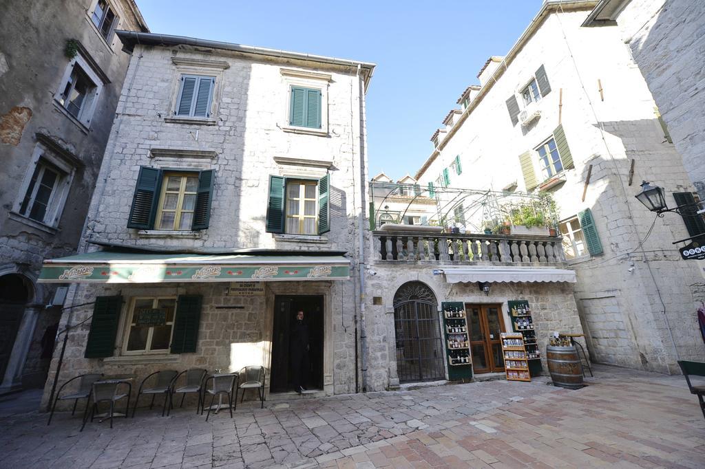 Palazzo Max And Alex Apartments Kotor Extérieur photo